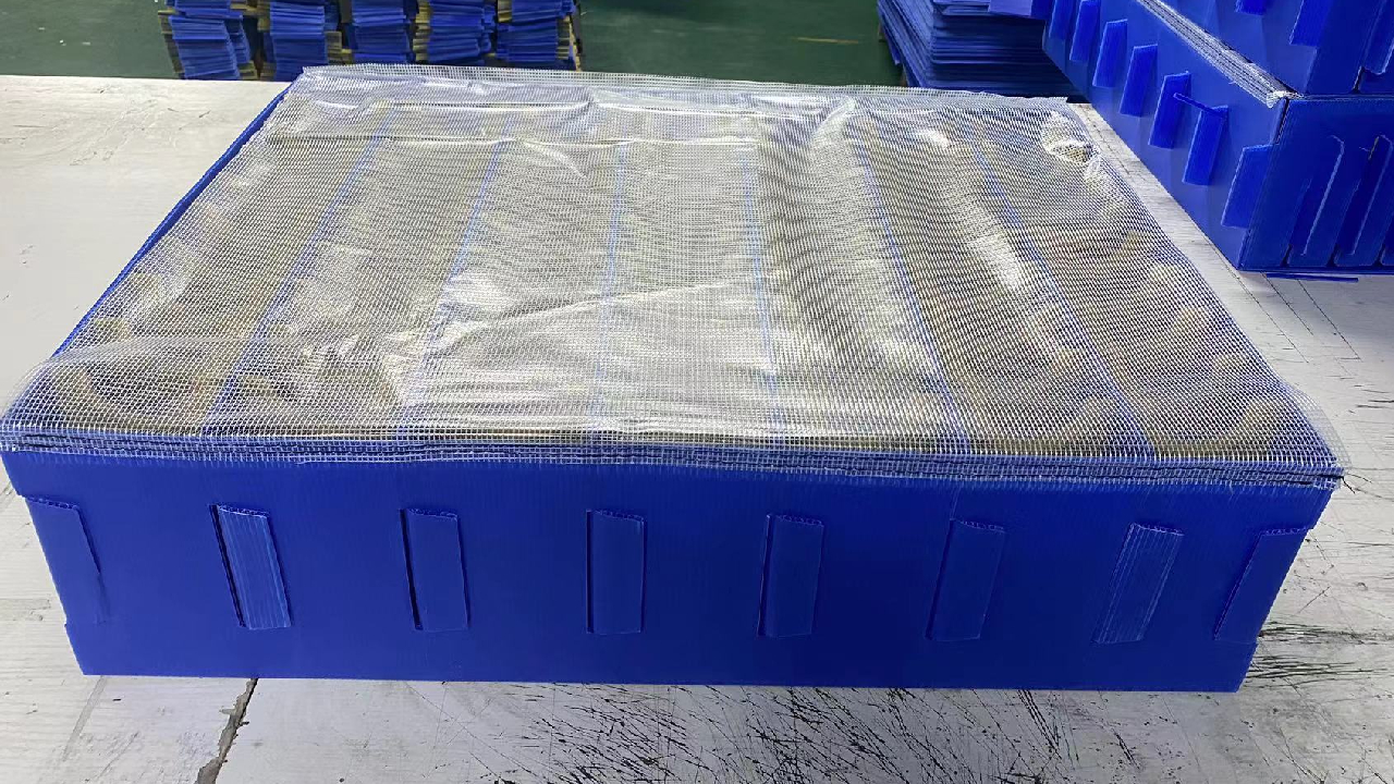 防塵簾加覆絨布中空板內(nèi)襯